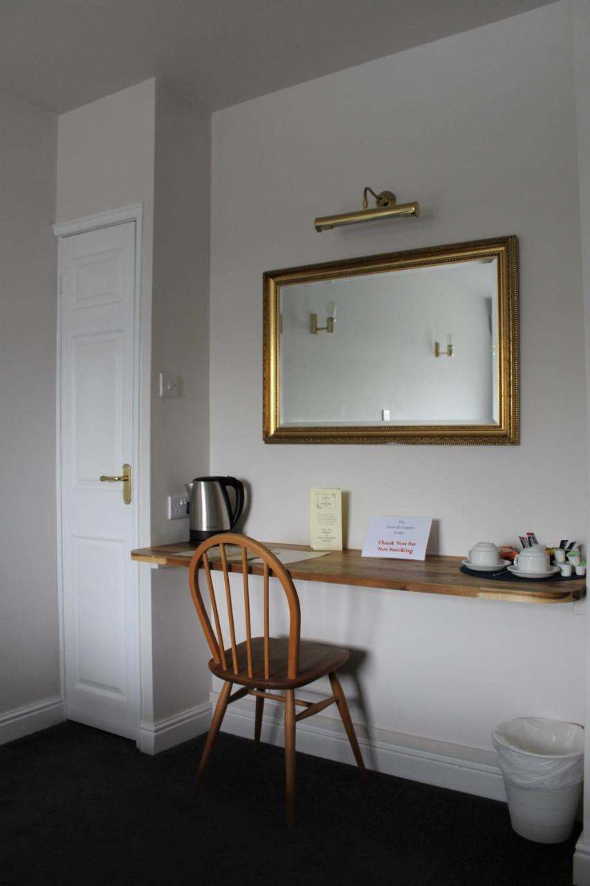 The Town & Country Lodge Dundry ภายนอก รูปภาพ