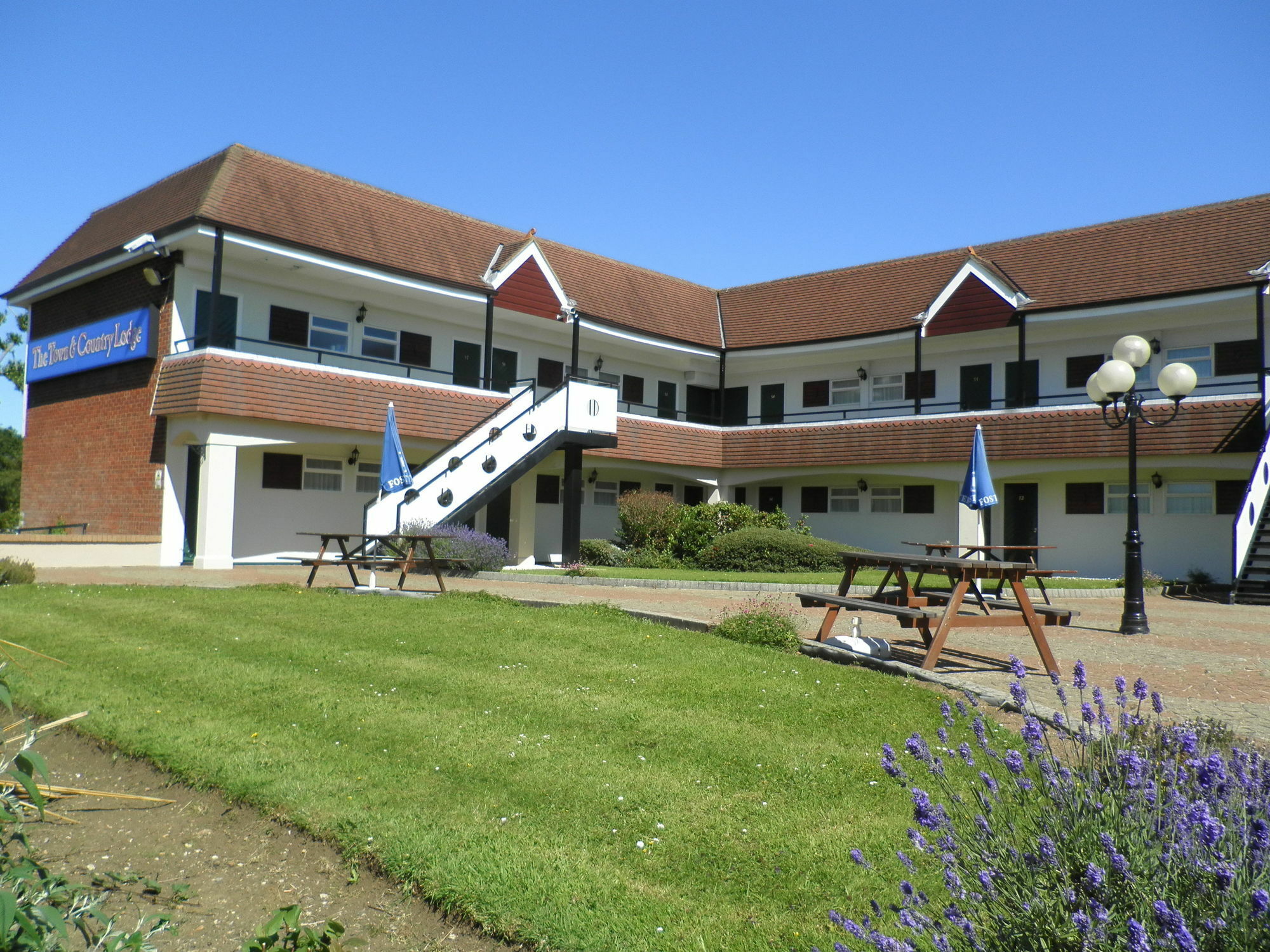 The Town & Country Lodge Dundry ภายนอก รูปภาพ